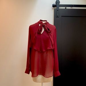 Sexy peekaboo red top